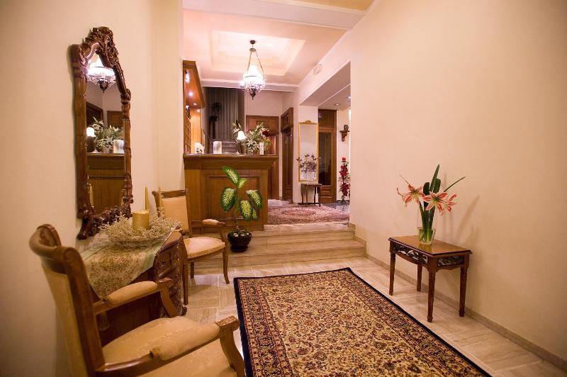 Hotel Urania - image 6