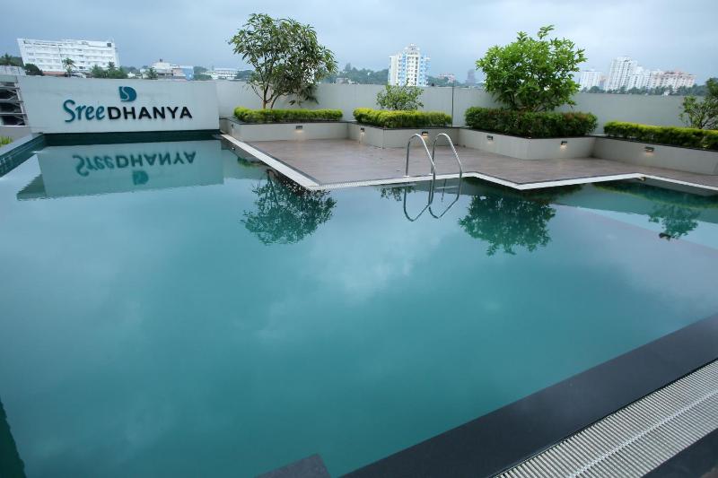 Luxe Luminar- 1 BHK Apartment - image 7