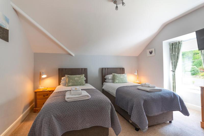 Superior Double or Twin Room - Room 7 image 3
