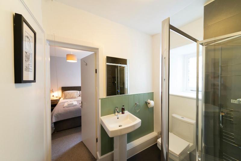 Double Room - Room 4 image 4