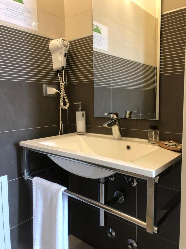 Triple Room image 2