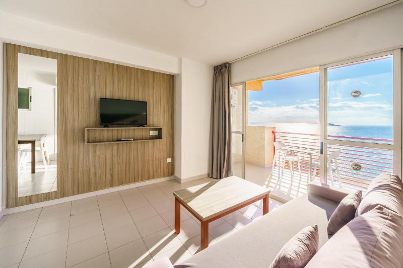 Apartamentos El Faro By Mc - image 24
