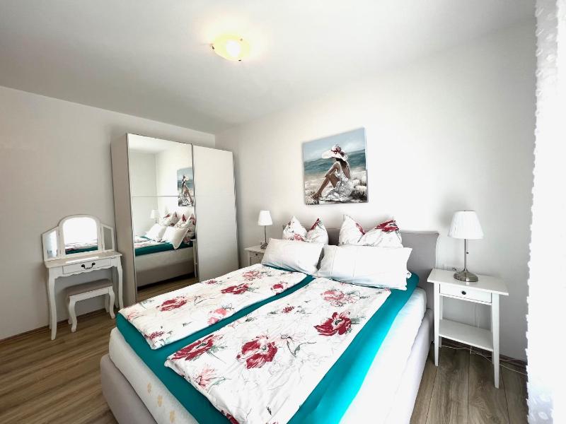 Apartment JASMIN with sea view - image 9