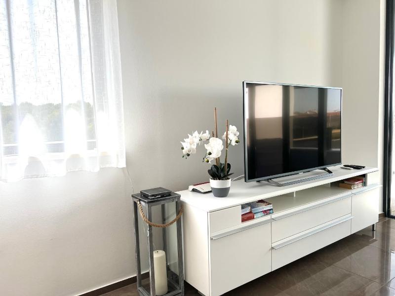 Apartment JASMIN with sea view - image 2