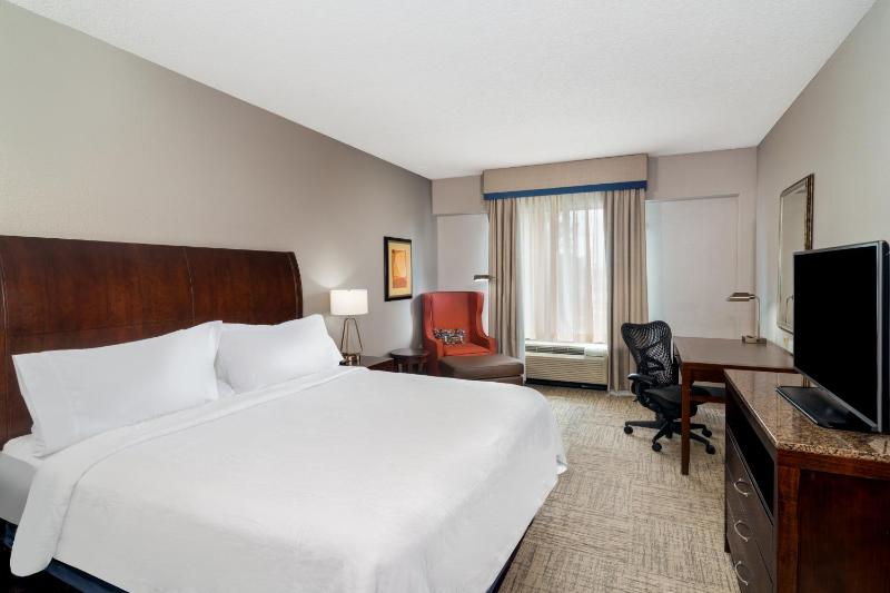 King Room image 2