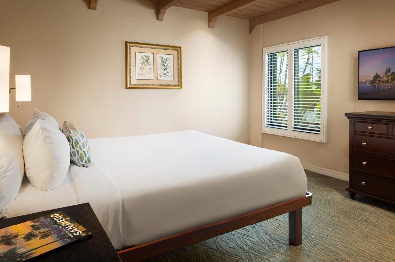 Marina Suite image 4