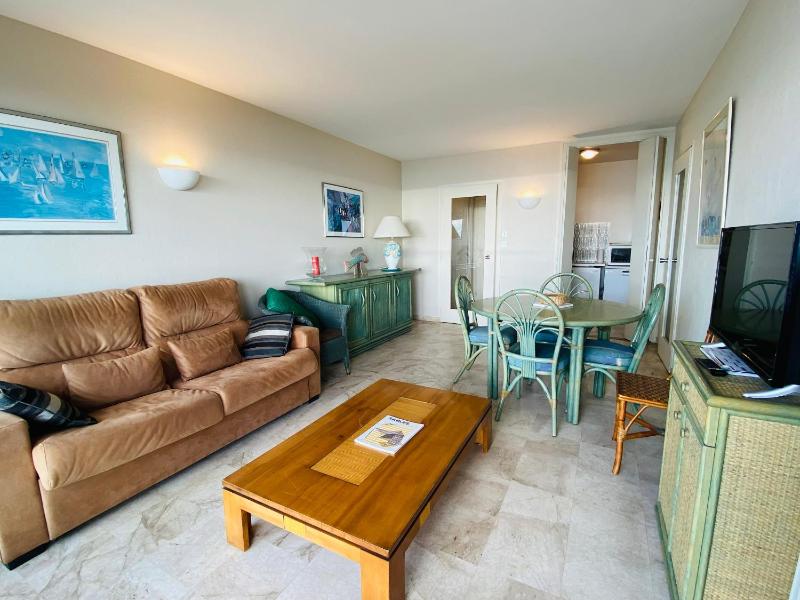 Appartement avec accès direct à la plage balcon et garage privé - FR-1-92-690 - image 17