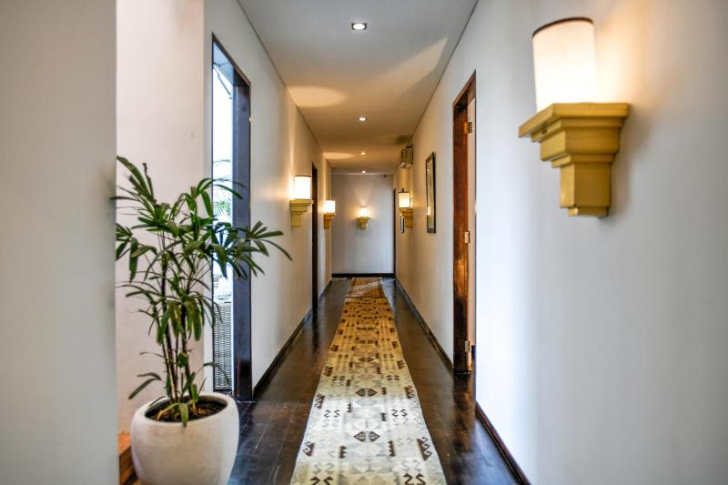 Melo Suites Hotel - image 23