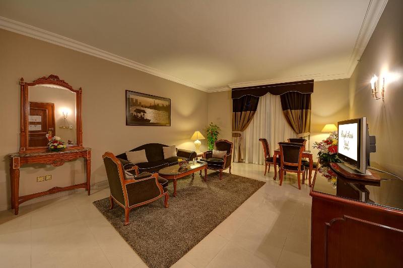 Two-Bedroom Suite image 4