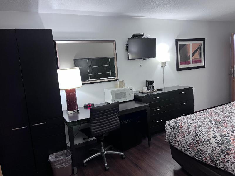King Room image 2