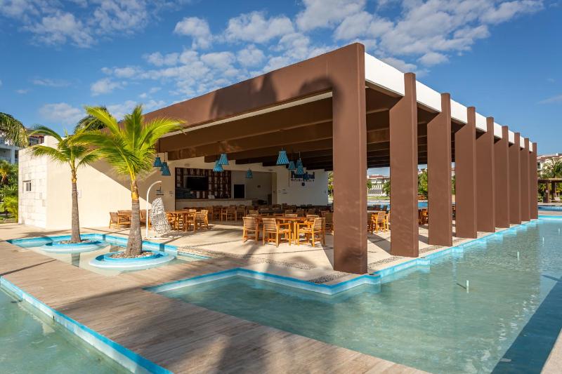 Casa Los Mares ocean front penthouse condo - image 3