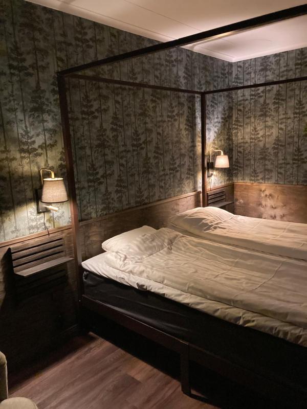 Double Room with Private Bathroom image 2
