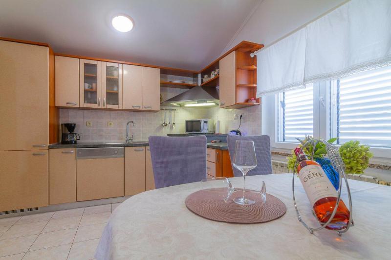 Apartments Dolores - image 18