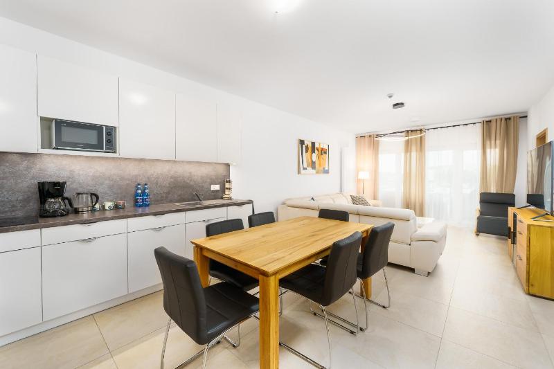 Aquamarina Prima SEASIDE Apartments by the Beach by Noclegi Renters - image 10