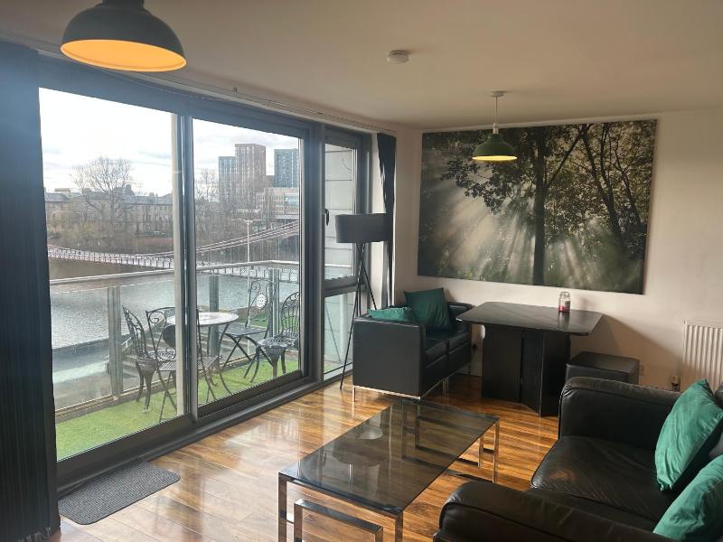 Apartment with Balcony image 4
