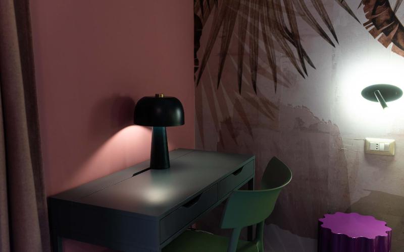 Opera Boutique - image 7