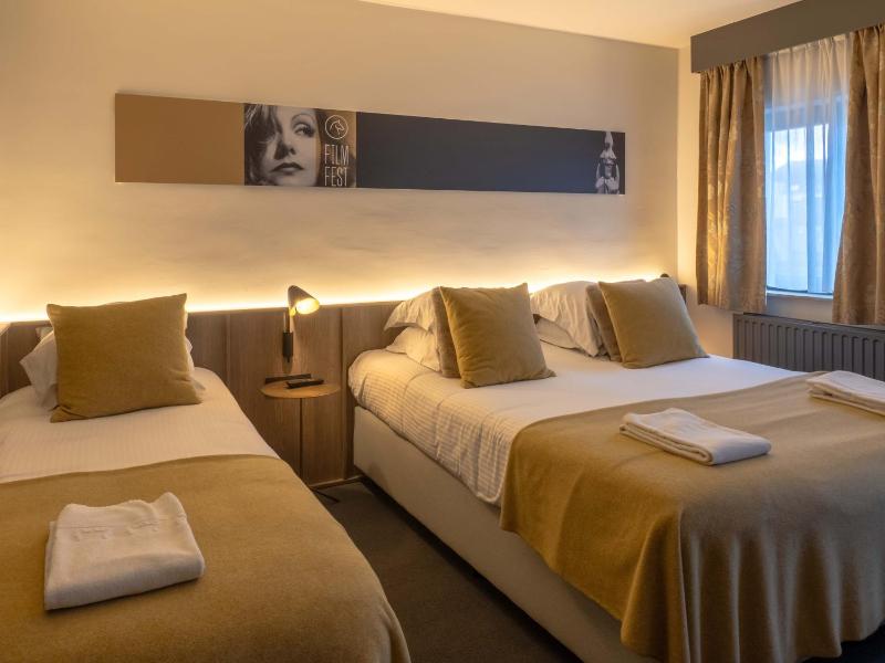 Standard Triple Room image 1