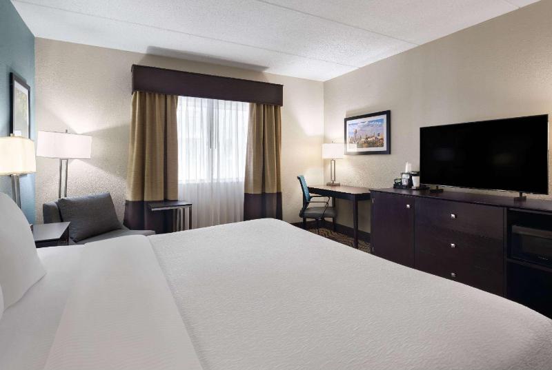 King Room - Pet Friendly/Non-Smoking image 1