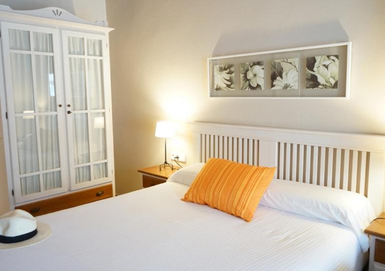 Double Room image 2