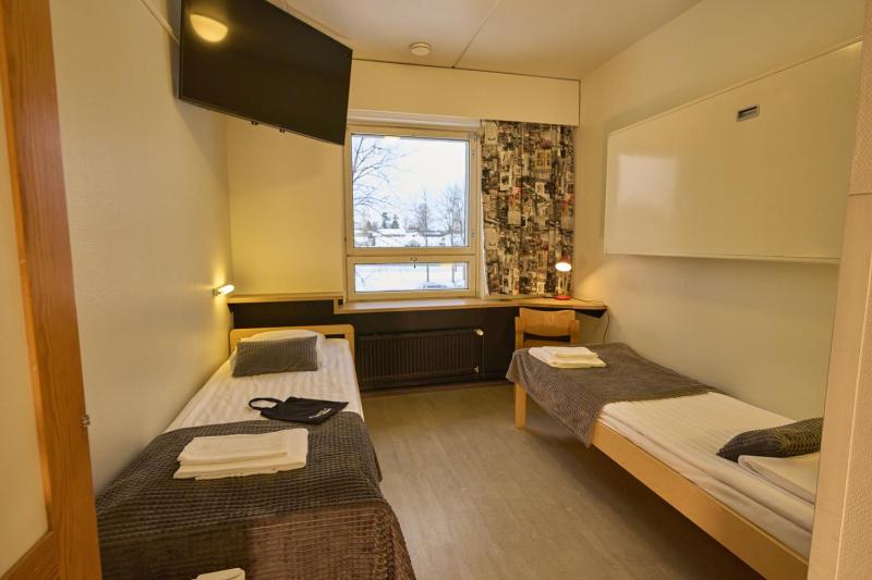 Twin Room image 1