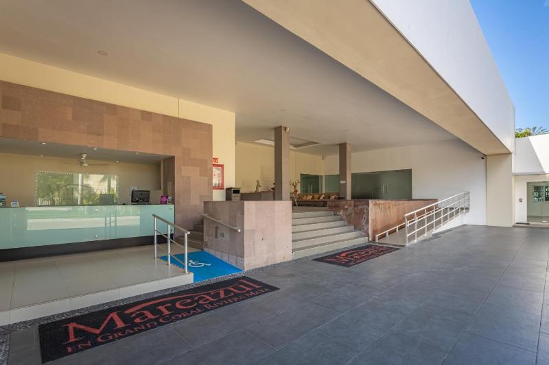 Casa Marbella Ocean View Penthouse apts - image 23