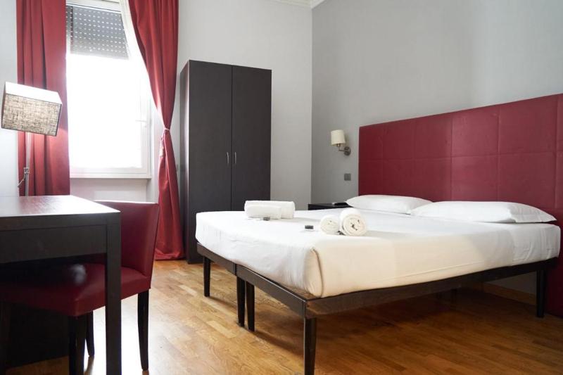 Standard Double or Twin Room image 1