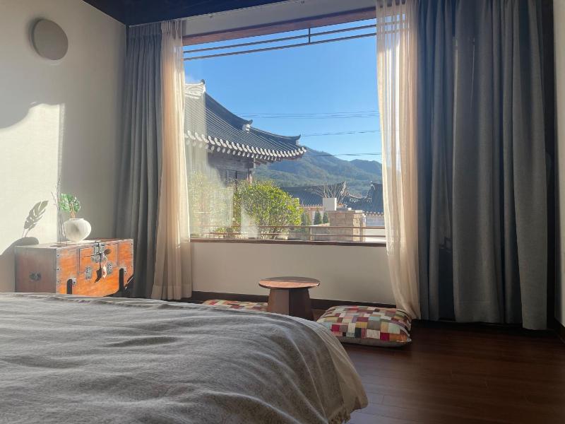 Hanok Stay SungHyeDang - image 8