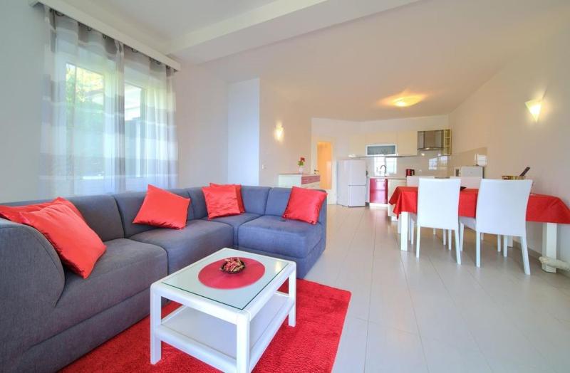 Apartments Škarpa - image 6