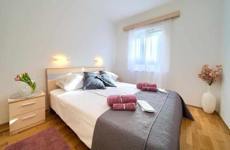 Apartments Škarpa - image 41