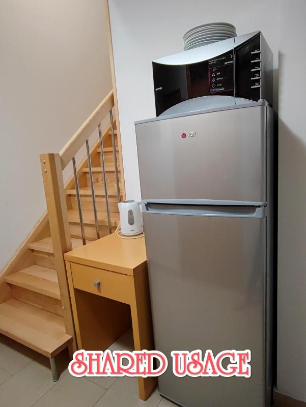 Standard Twin Room image 2