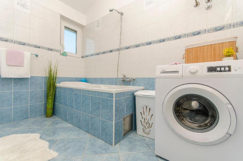 Apartment Chiara - image 37