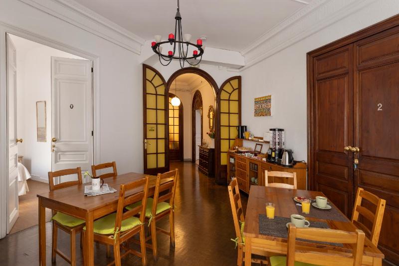 Ally's Bed&Breakfast - image 15