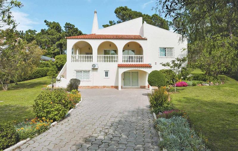 Villa Holly - image 11