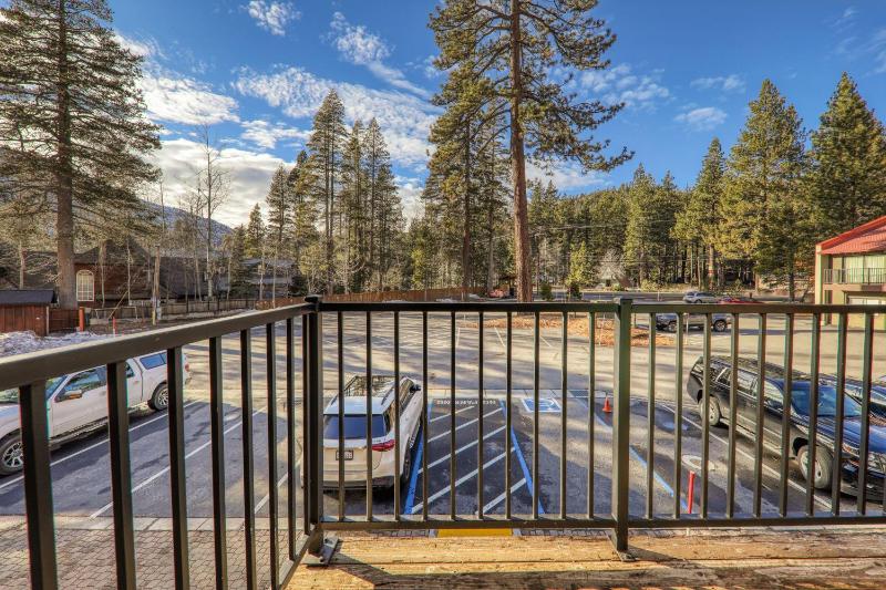 King Studio 2nd Floor #234 at Donner Lake Village - image 12