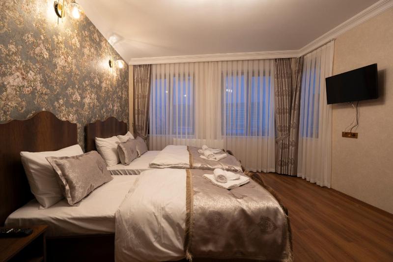 Budget Double Room image 4