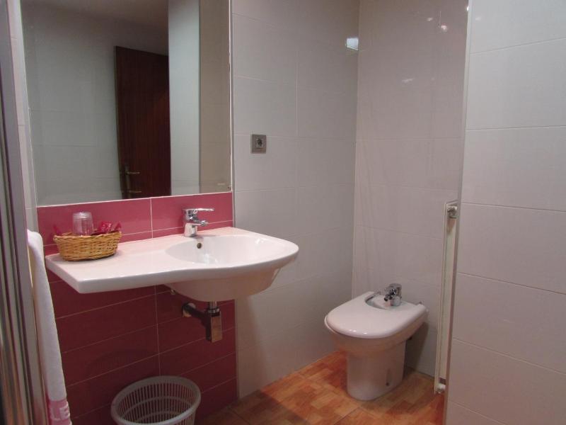 Triple Room image 2