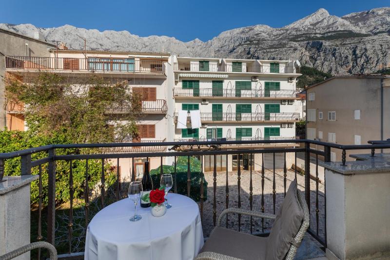Apartments with parking space Makarska - 22017 - image 48
