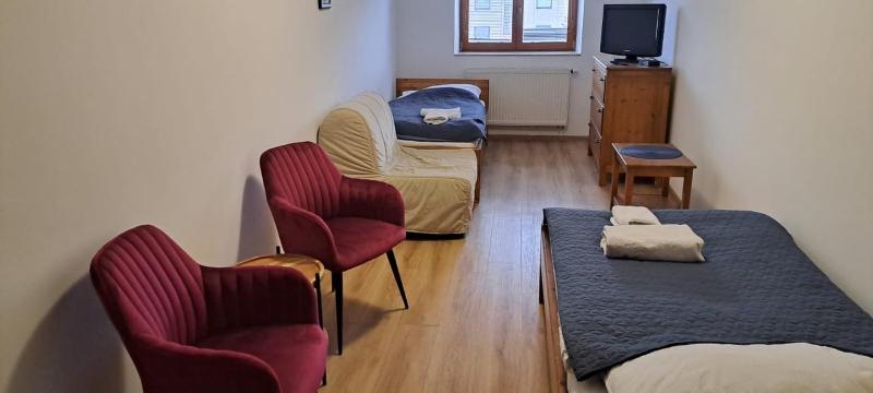 Standard Twin Room image 1