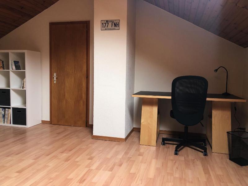 Double Room with Shared Bathroom image 3