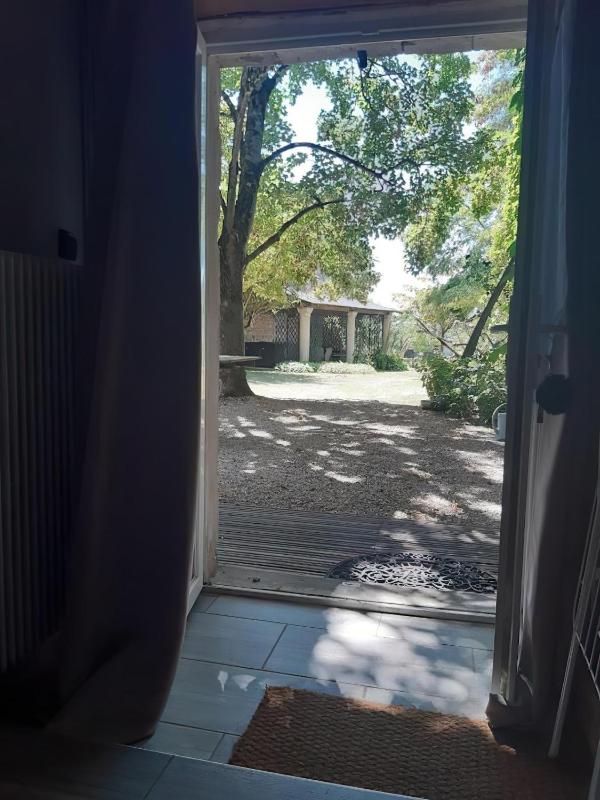Double Room with Private Bathroom image 4