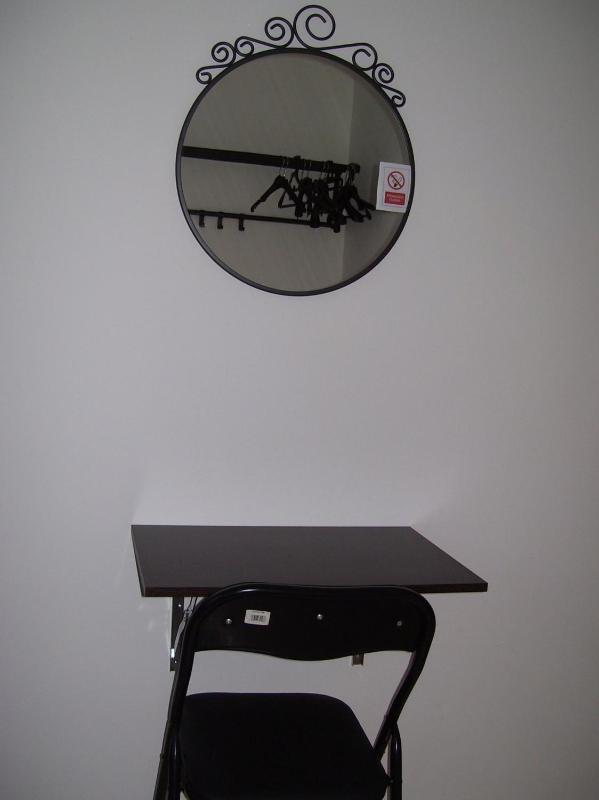 Economy Double Room image 1