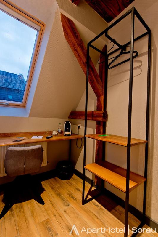 Small Double Room image 3
