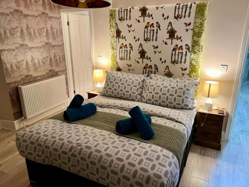 Deluxe Double Room image 3