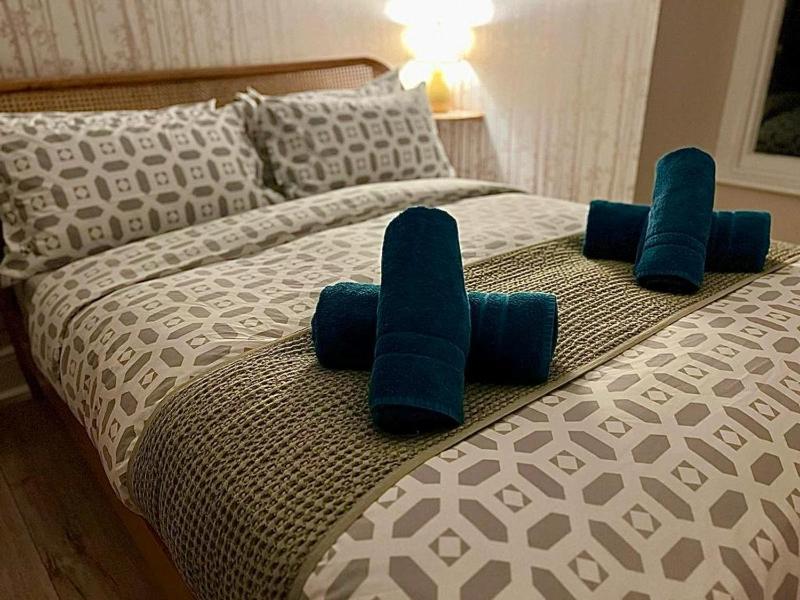 Standard Double Room image 4
