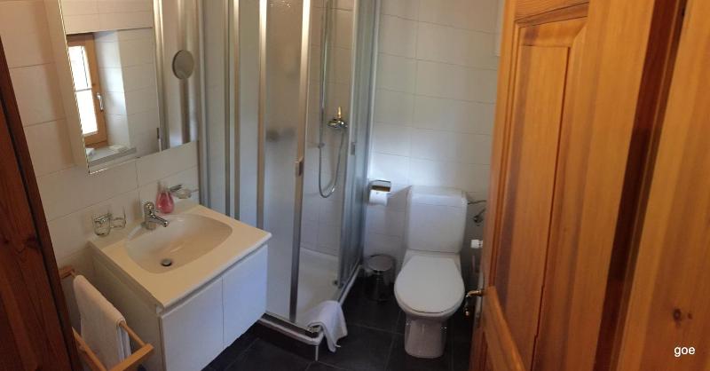 Single Room image 3