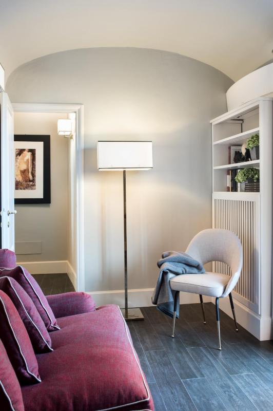 Deluxe Suite with Terrace image 3