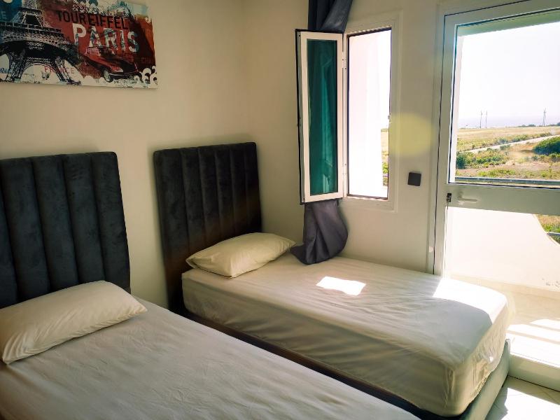 Fantastique Appartement avec piscine sur la plage de Achakar de Tanger - proche du Cap Spartel & la Grotte d'Hercule de TANGER - image 14
