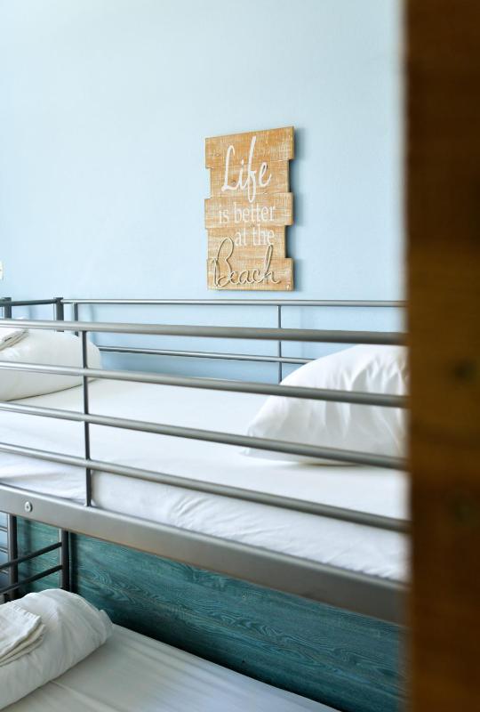 Bed in 4-Bed Mixed Dormitory Room image 4