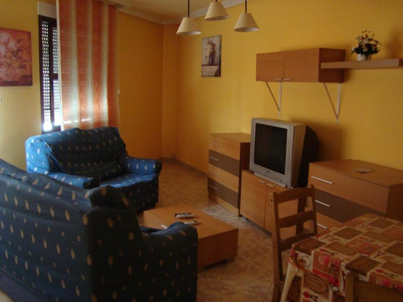Deluxe Two-Bedroom Apartment image 2