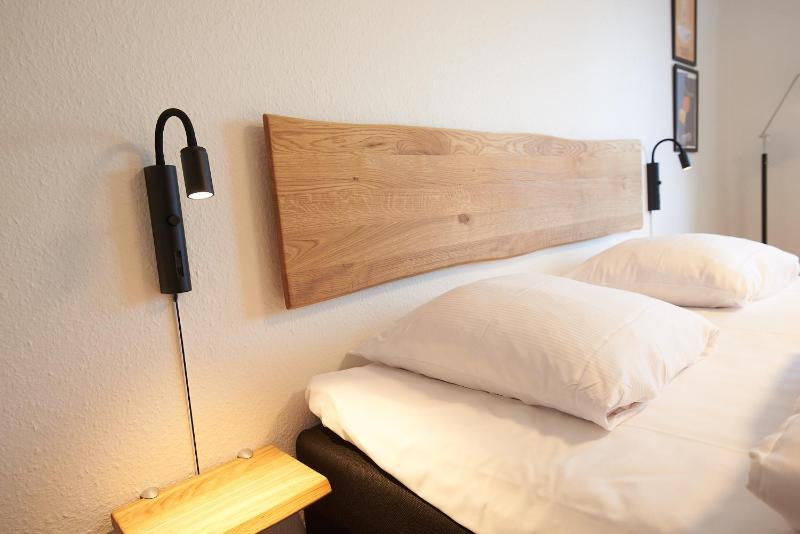 Double or Twin Room image 2